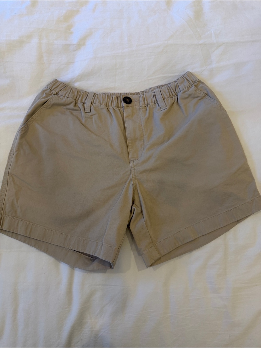 chubbies Men's Flat Front Khaki Shorts